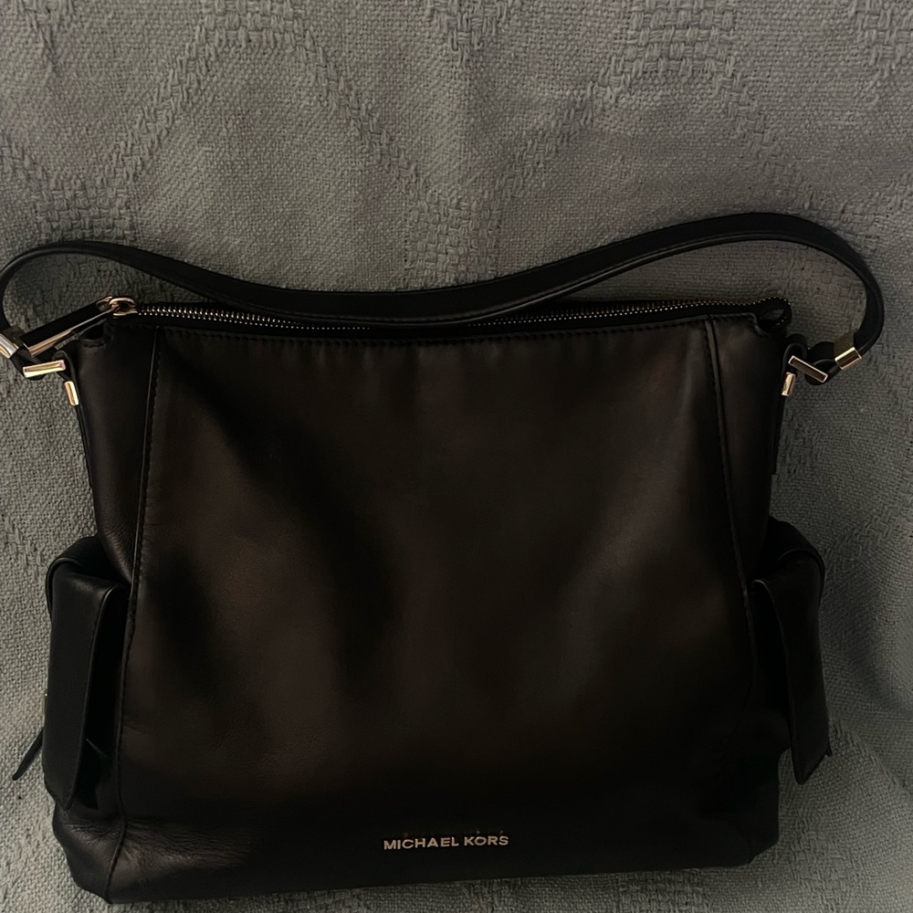 Vintage Micheal kors smooth leather satchel